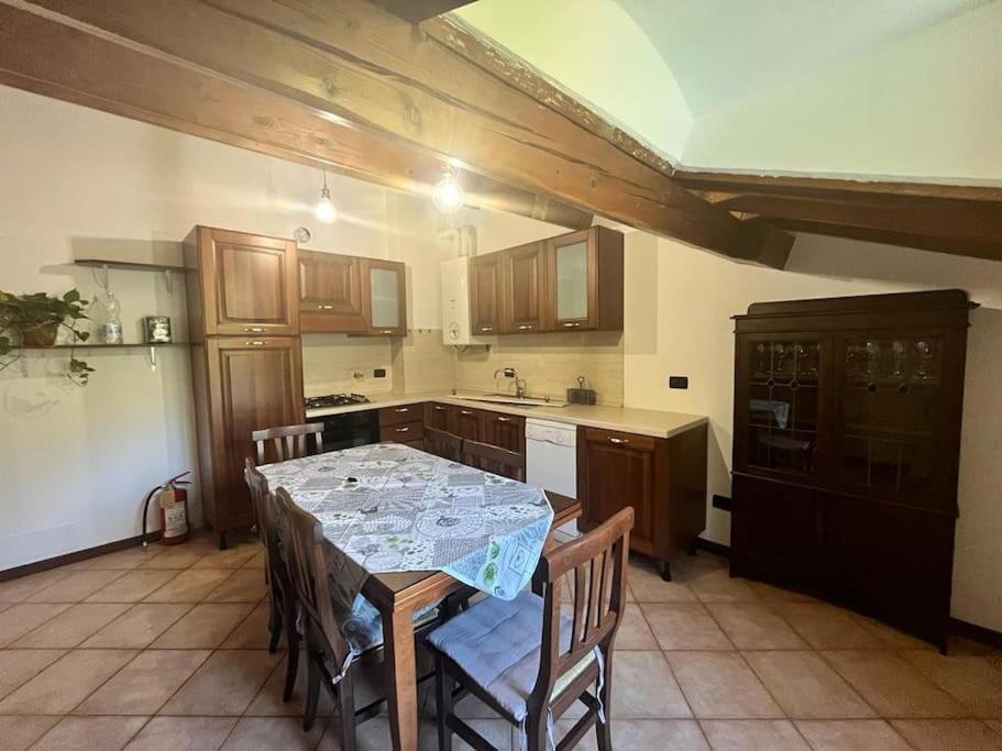 Mare E Monti A 9 Apartment Airole Bagian luar foto